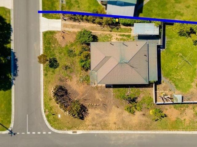Modernised 3 Bedroom Home on a Generous Corner Block