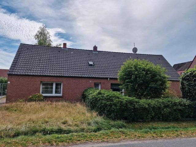 Modernisieren oder Abriss, 2 Eigentumswohnungen Doppelhaus