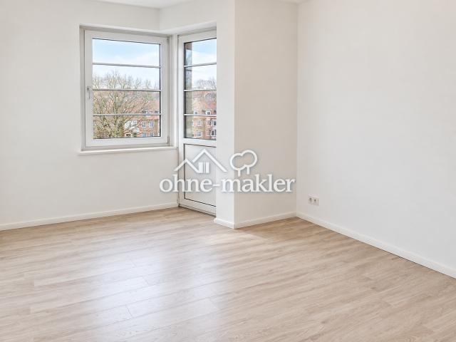 Modernisierte Altbauwohnung mit zwei Balkonen & Gartenmitnutzung
