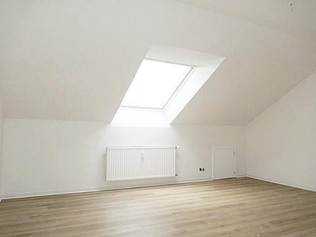 Modernisierte Dachgeschosswohnung in Bielefeld Theesen!