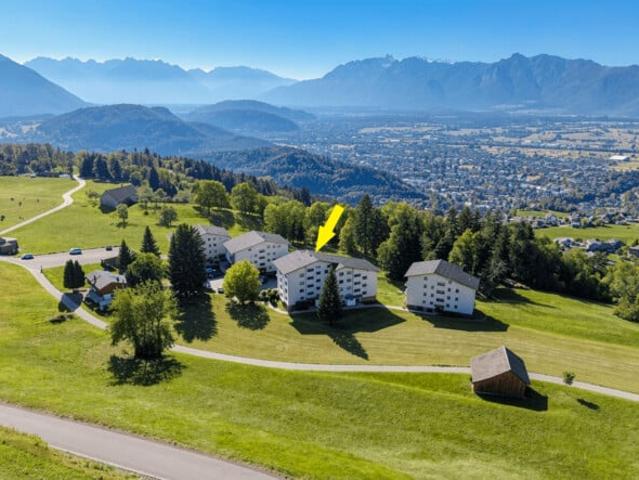 Modernisierte Ferienwohnung hoch über dem Rheintal