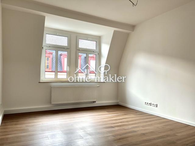 Modernisierte, helle und freundliche 2 Zimmer Wohnung