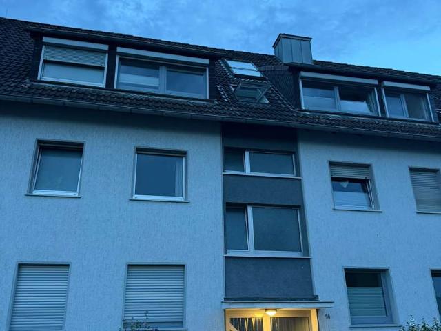 Modernisierte und vollklimatisierte 5,5 Zimmer Dachgeschosswohnung über 2 Etagen in Schwerte