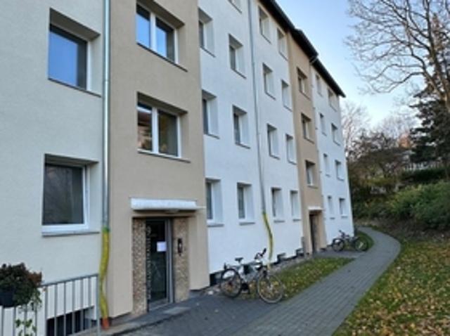Modernisierte Wohnung 560,00 EUR Kaltmiete, ca.58,93 m² Wohnfläche