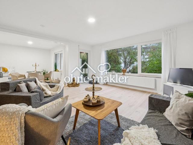 Modernisierte Wohnung mit Reihenhauscharakter, mit Gäste WC und Garten *von Privat