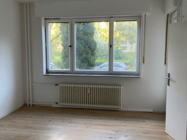 Modernisierte 1 Zimmer Wohnung im grünen Westend Nähe TU