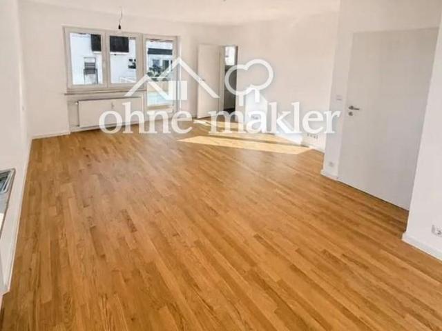 Modernisierte 1 Zimmer Wohnung mit balkon