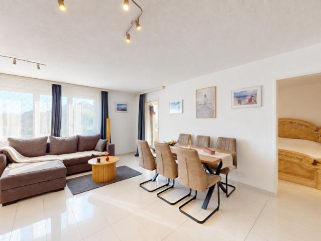 Modernisierte 2.5 Zimmer Wohnung an zentraler Lage