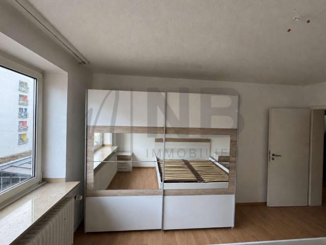 Modernisierte 2,5 Zimmer Wohnung in Innenstadt Lage zu vermieten!