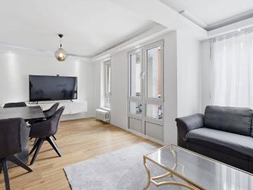 Modernisierte 2,5 Zimmer Wohung +Zentrale Lage
