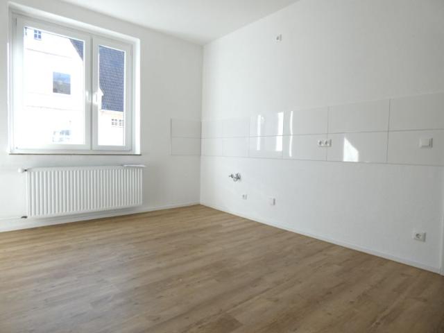 Modernisierte 2 Zi Altbauwohnung in beliebter Lage von Essen Holsterhausen