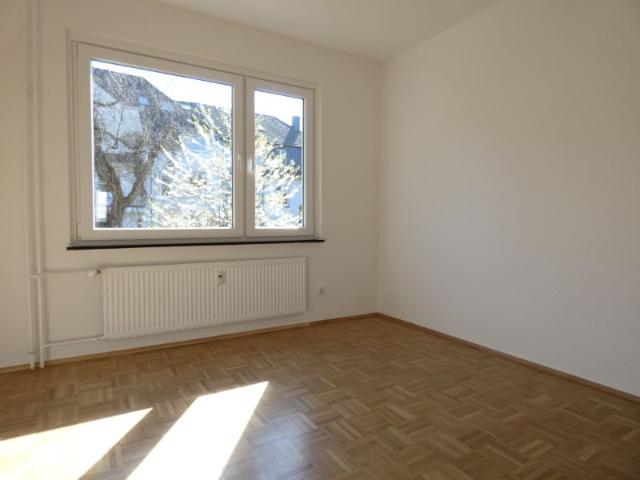 Modernisierte 2 Zi Wohnung in beliebter Lage von Essen Holsterhausen