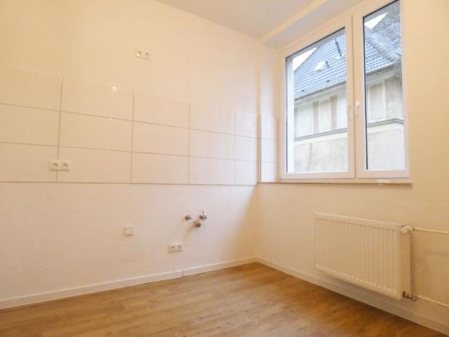 Modernisierte 2 Zi Wohnung mit großzügigem Grundriss in beliebter Lage von Essen Holsterhasen