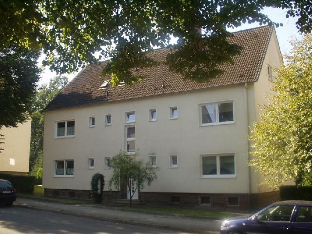 Modernisierte 2 Zi. Whg eigenem Gartenanteil, Holzdielen und Wohnküche in direkter Waldrandlage auf der Margarethenhöhe!
