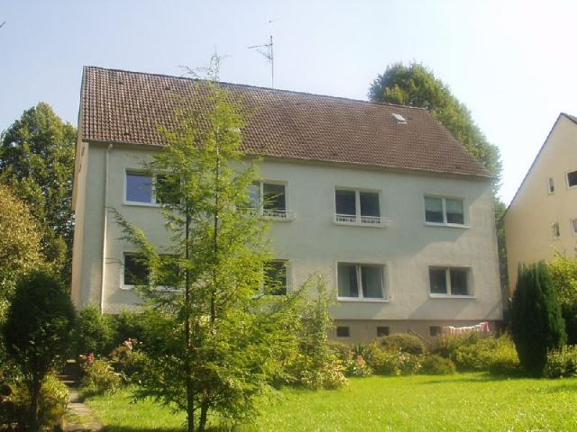 Modernisierte 2 Zi. Whg eigenem Gartenanteil, Holzdielen und Wohnküche in direkter Waldrandlage auf der Margarethenhöhe!