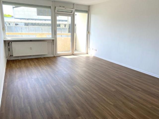 Modernisierte 2 Zimmer Erdgeschosswohnung sucht neue Mieter!