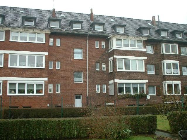 Modernisierte 2 Zimmerwohnung in ruhiger Seitenstraße