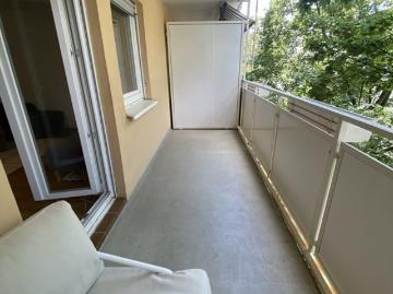 Modernisierte 2 Zimmerwohnung mit Balkon.