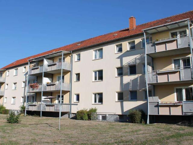 Modernisierte 2 Zimmerwohnung mit Balkon