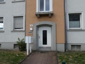 Modernisierte 2 Zimmerwohnung mit großem Balkon!