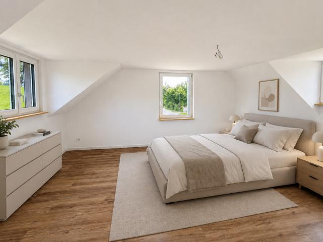 Modernisierte 3.5 Zimmer Dachwohnung mit Balkon und Traumaussicht
