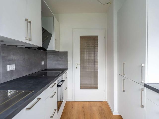 Modernisierte 3,5 Zimmer Wohnung im Ortskern von S Möhringen