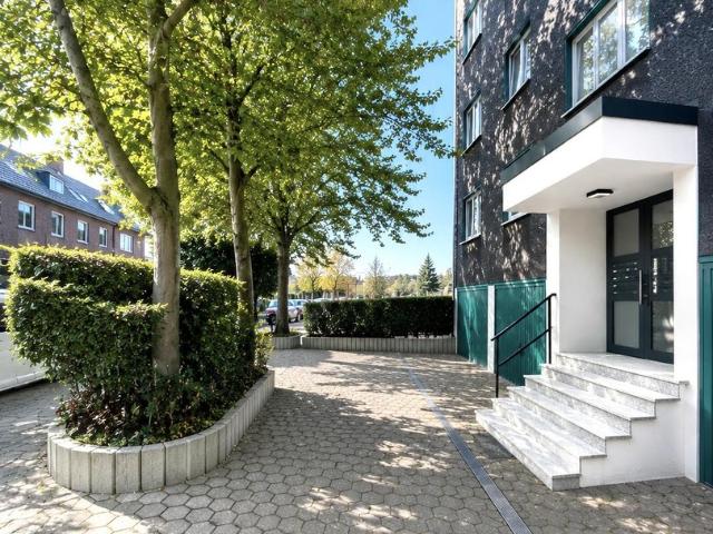 Modernisierte 3,5 Zimmer Wohnung mit Balkon und Fußbodenheizung