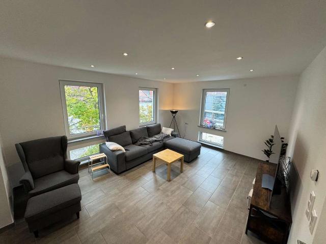 Modernisierte 3 Raum Wohnung mit Balkon in Renningen