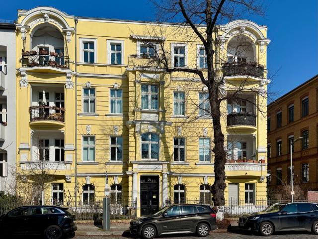 Modernisierte 3 Zimmer Eigentumswohnung, ca. 95 m², bezugsfrei kaufen, zentrale Lage Berlin Steglitz