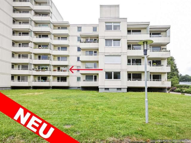 ! Modernisierte 3 Zimmer Wohnung in zentraler Lage mit Tiefgaragestellplatz !