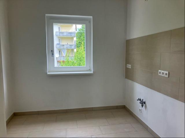 Modernisierte 3 Zimmer Wohnung mit Balkon und kurzen Wegen in die Innenstadt