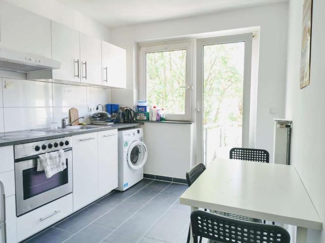 Modernisierte 3 Zimmer Wohnung mit Balkon in Dortmund City