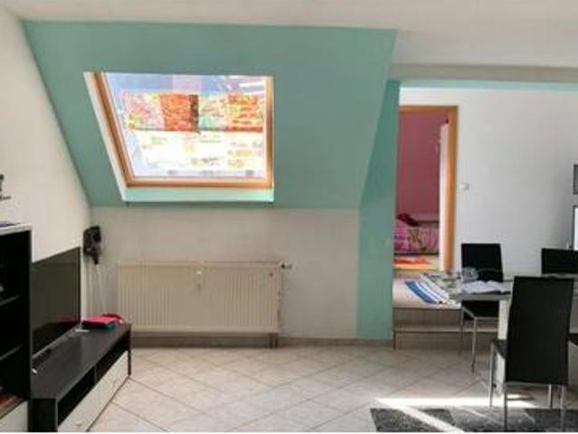 Modernisierte 3 Zimmerwohnung zentral gelegenin Groß Zimmern