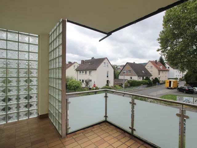 Modernisierte 3 ZKB Wohnung mit Balkon, EBK und Garage in Kassel Kirchditmold