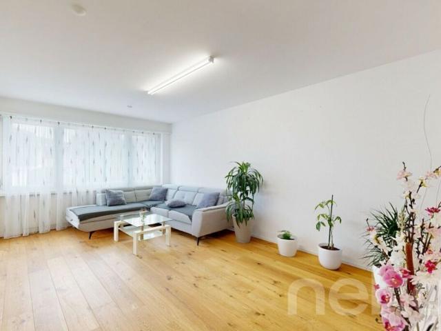 Modernisierte 4.5 Zimmerwohnung mit Garagenbox im Baurecht