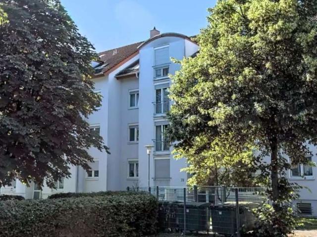 modernisierte 4 Zimmer im DG ohne Aufzug mit Balkon