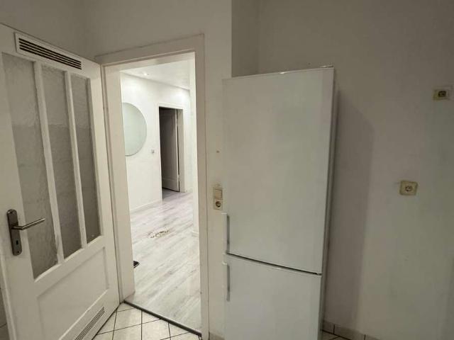Modernisierte 4 Zimmer Wohnung in Stuttgart Zuffenhausen