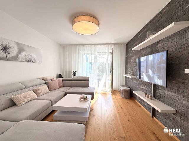 Modernisierte 4 Zimmer Wohnung mit 2 Balkonen in Feldkirch