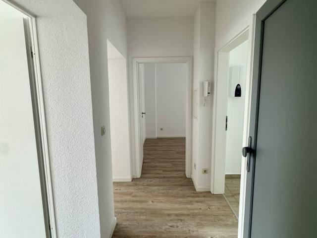 Modernisierte 75 m² Erdgeschosswohnung mit großzügigem Duschbad in Eberswalde