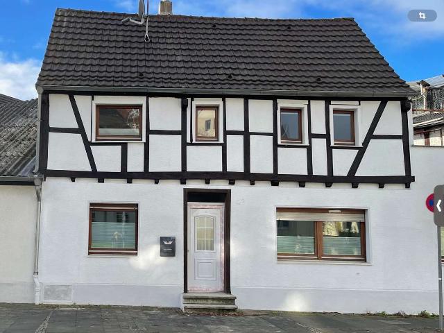 Modernisiertes 4 Zimmer Fachwerkhäuschen in Rheinbach