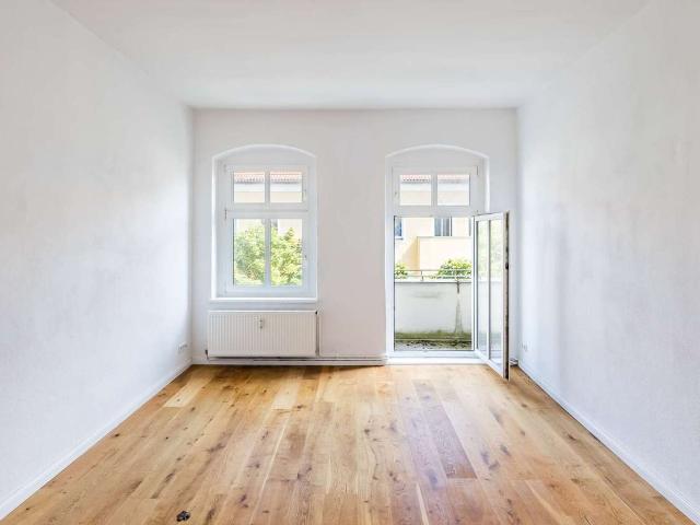Modernisiertes 1 Zimmer Apartment mit Balkon in Berlin Oberschönweide