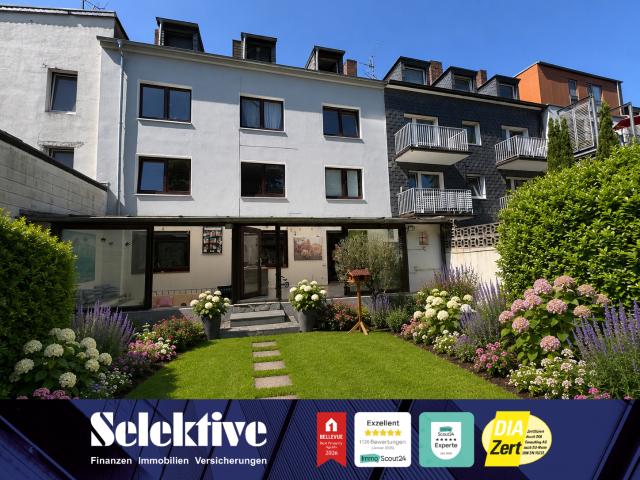Modernisiertes & vollvermietetes Mehrfamilienhaus in zentraler Lage mit attraktiven Mieten