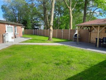 Modernisiertes Zweifamilienhaus mit zwei Wohneinheiten in naturnaher Lage!