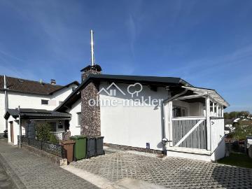 Haus kaufen in Marköbel - Parkplatz