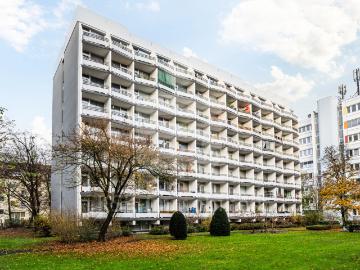 Modernisiertes Apartment mit Balkon und TG Stellplatz in Uni Nähe!