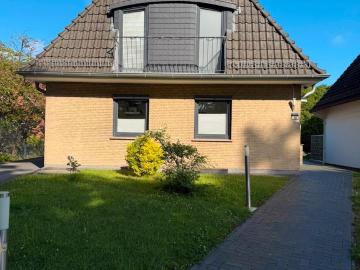 Modernisiertes EFH mit PV Anlage+Speicher & Keller Bremen Aumund