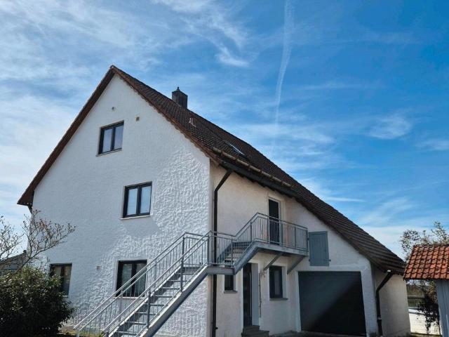 Modernisiertes Einfamilienhaus 10,5 Zimmer Grundstücke 635 qm