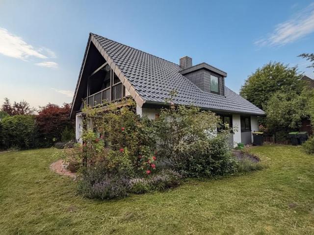 Modernisiertes Einfamilienhaus in bevorzugter Lage