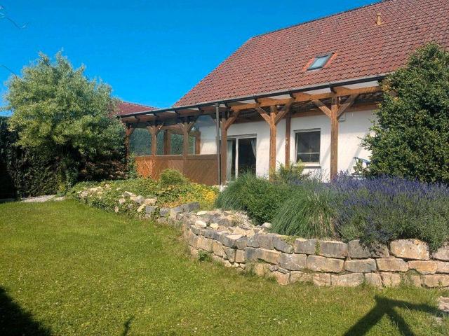 Modernisiertes Einfamilienhaus in ruhiger Lage – provisionsfrei