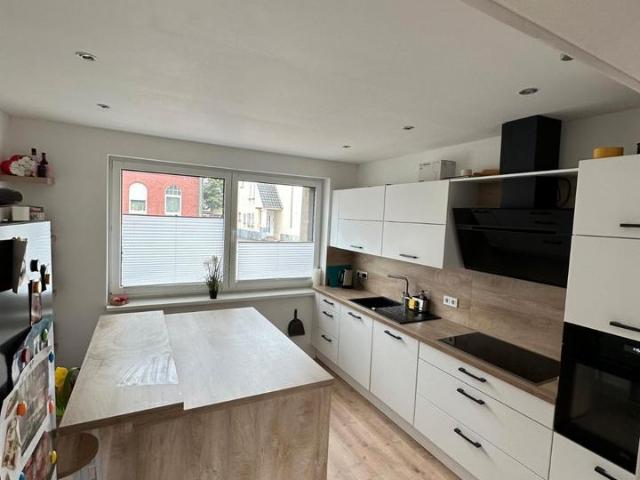 Modernisiertes Einfamilienhaus mit Garten & neuer Heizung